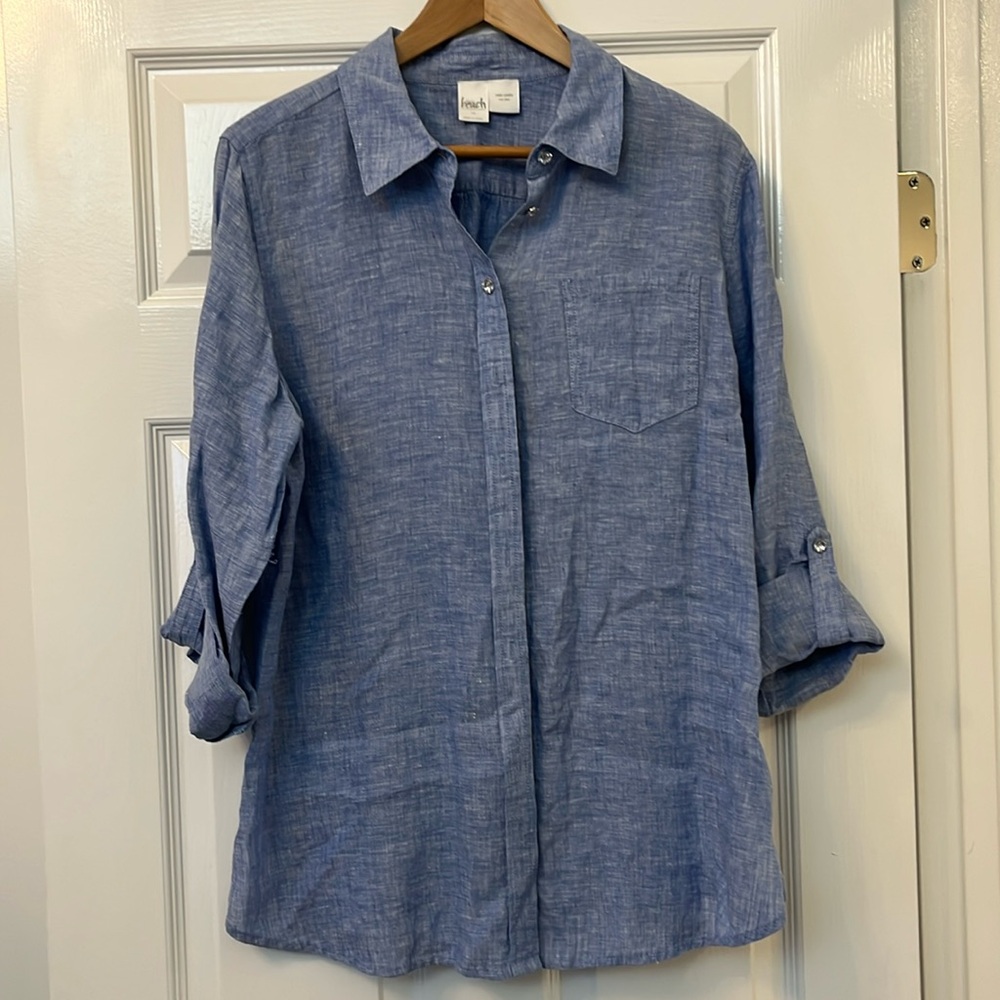 Beach blue linen button front tunic blouse. Roll tabs, rhinestone buttons Sz 16.